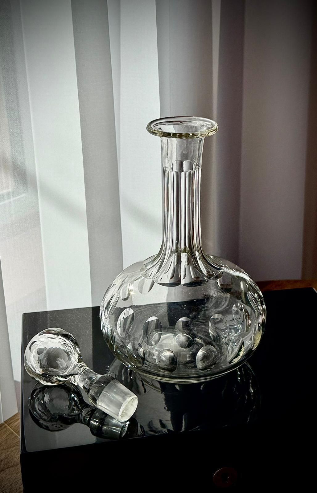 photo furniture Victorian Shaft And Globe Glass Decanter, C.1880