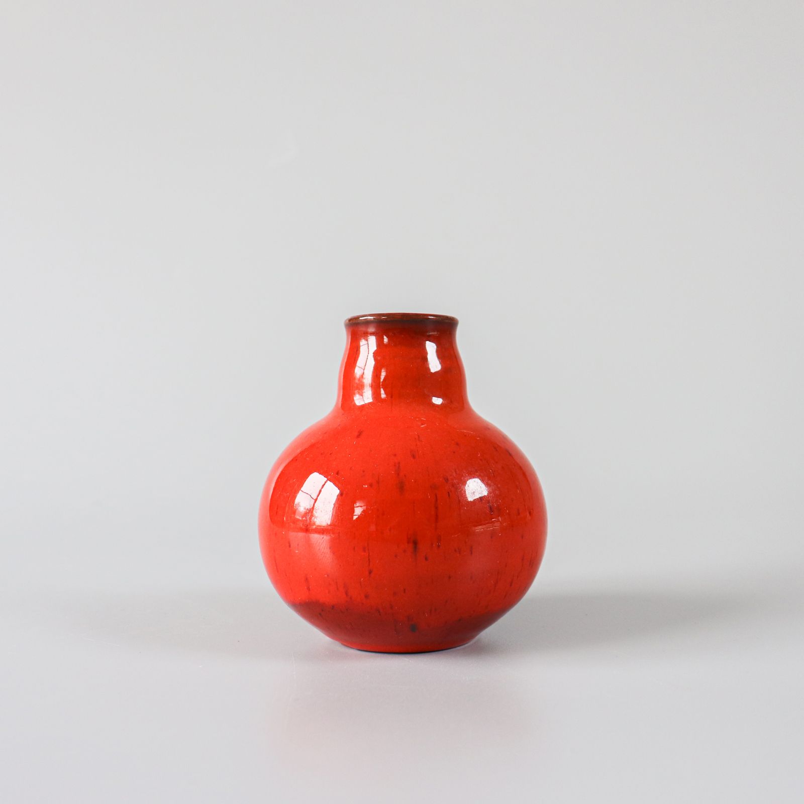 Klein Vintage Stamvaasje Van Rogier Vandeweghe