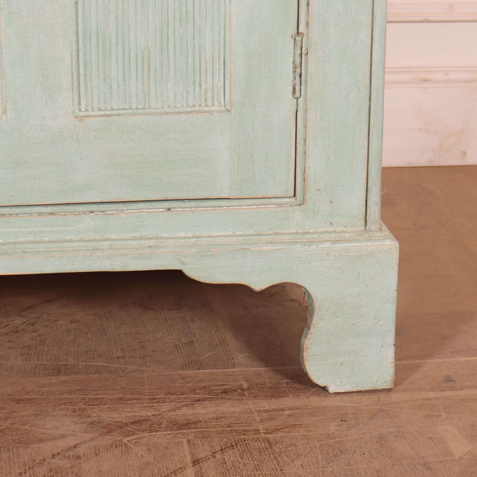 English Painted Food Cupboard/Kitchen Dresser photo buy