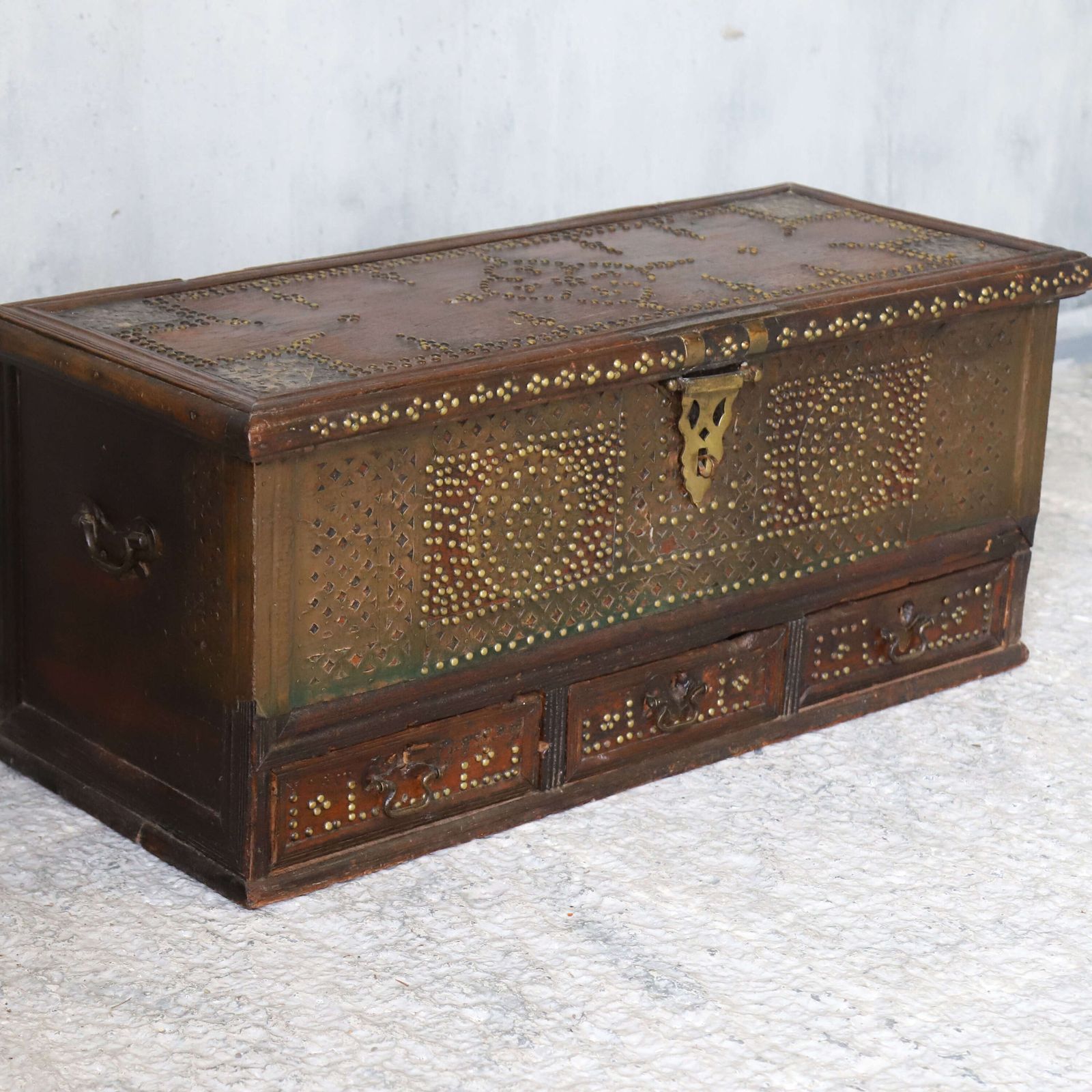 Antique Zanzibar Chest With Brass Studwork, Drawers & Candle Box – 19th Century Teak photo Furniture
