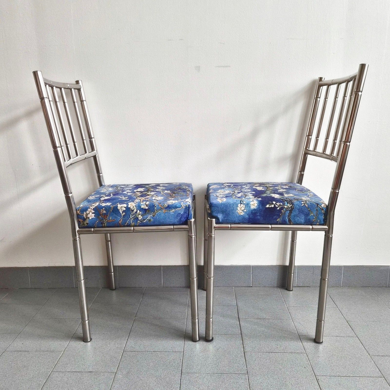 Vintage 1970 Aluminum Faux Bamboo & Fabric Almond Bloom Fabric 5 Chairs photo vintage
