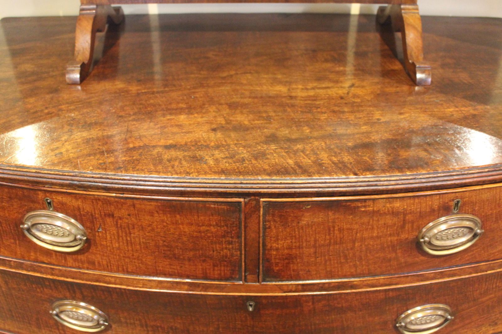 19thc. Mahogany Bow Fronted Chest Of Drawers photo Furniture
