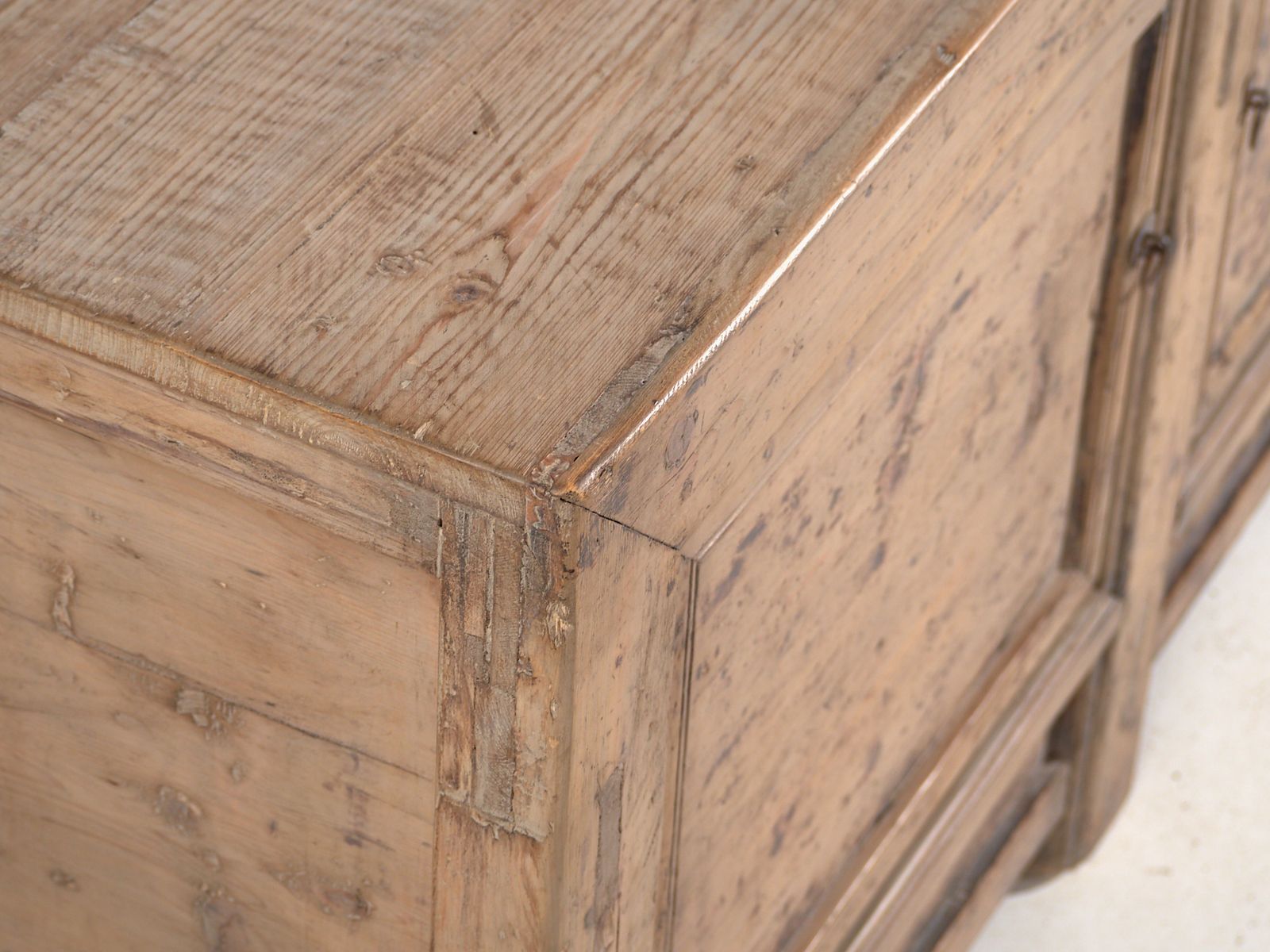 Antique Chinese Sideboard In Elm Wood – Shanxi, Circa 1920 photo for sale