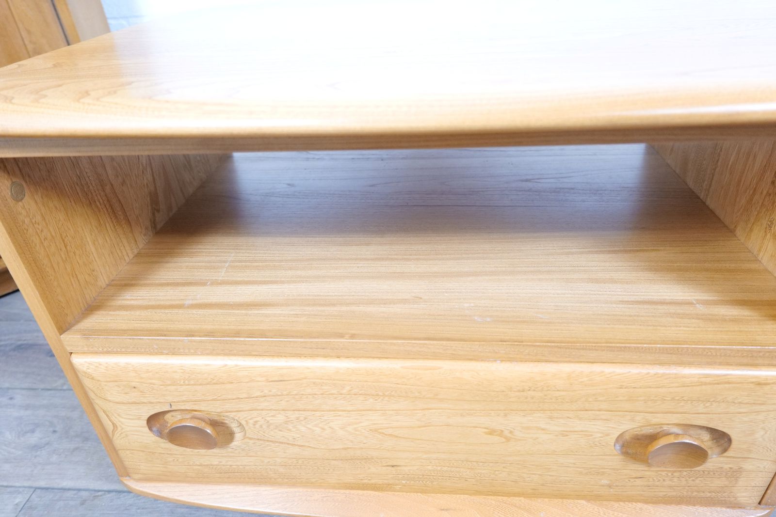 Ercol Windsor Corner Tv Stand, 1980s photo vintage