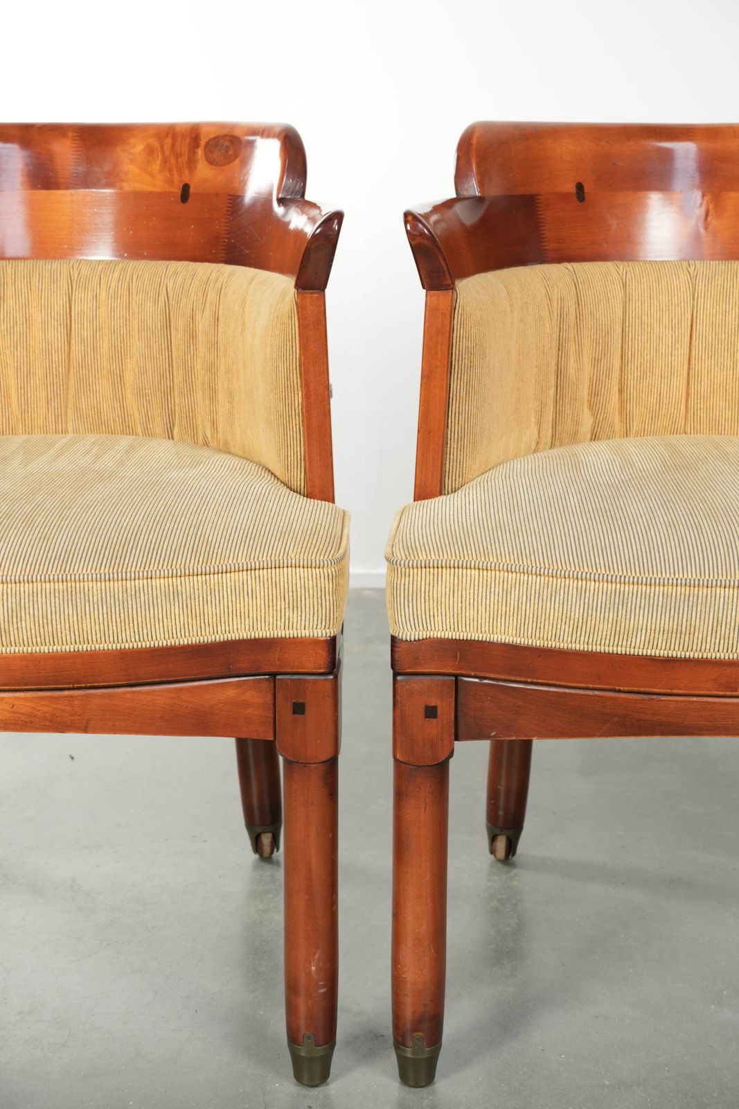 photo for sale Set Of Two Beautiful Schuitema Design Side/Desk/Dining Chairs From The Shaker Series With A Wooden Frame And Luxurious Yellow Fabric Upholstery.