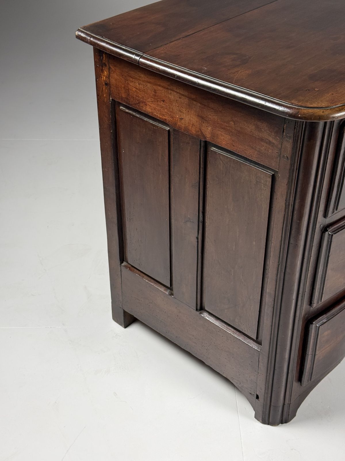 1721.0 18th Century French Chest Of Drawers photo