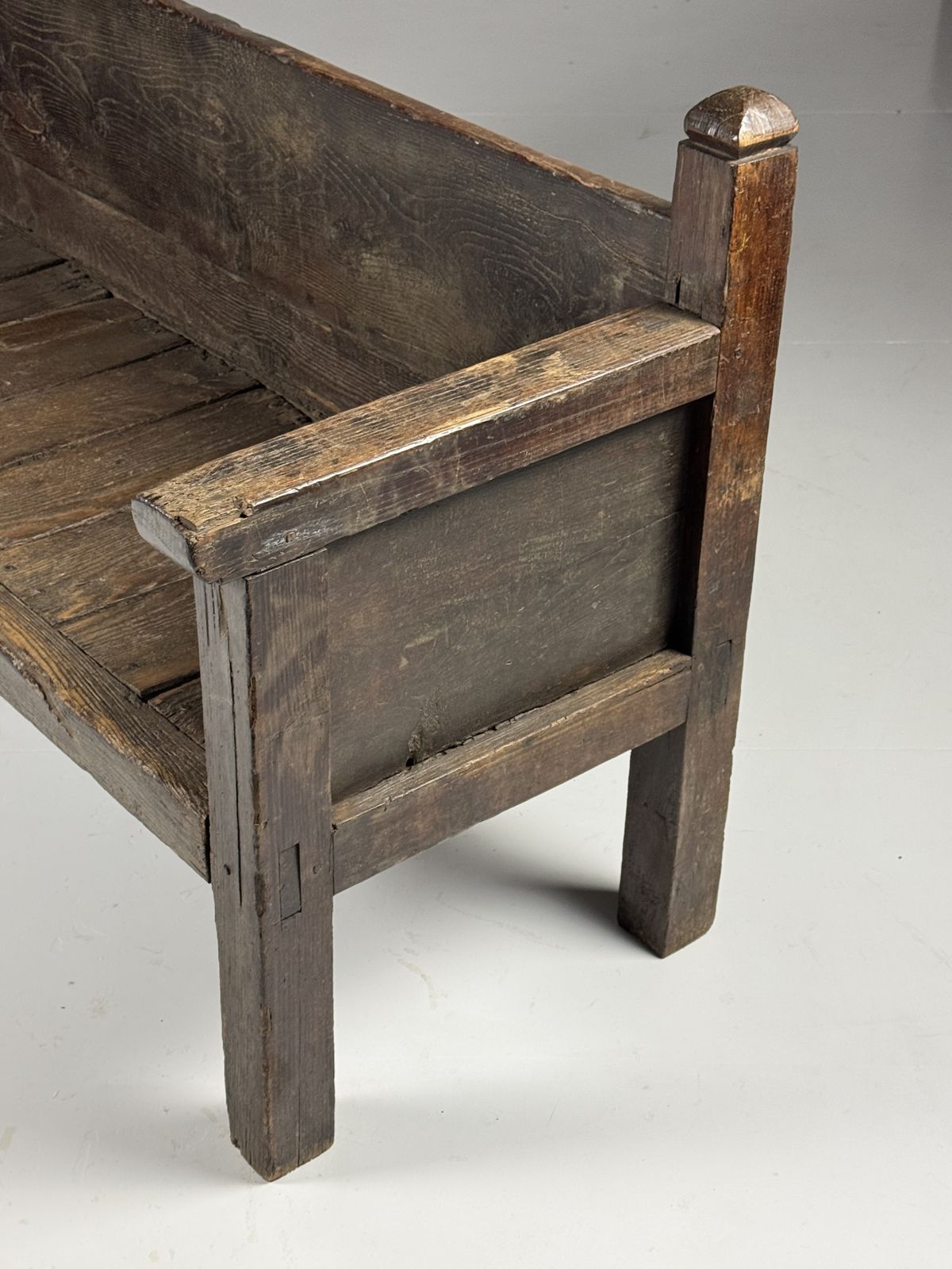 Furniture Spanish Bank 18th Century, 18th Century And Earlier photo