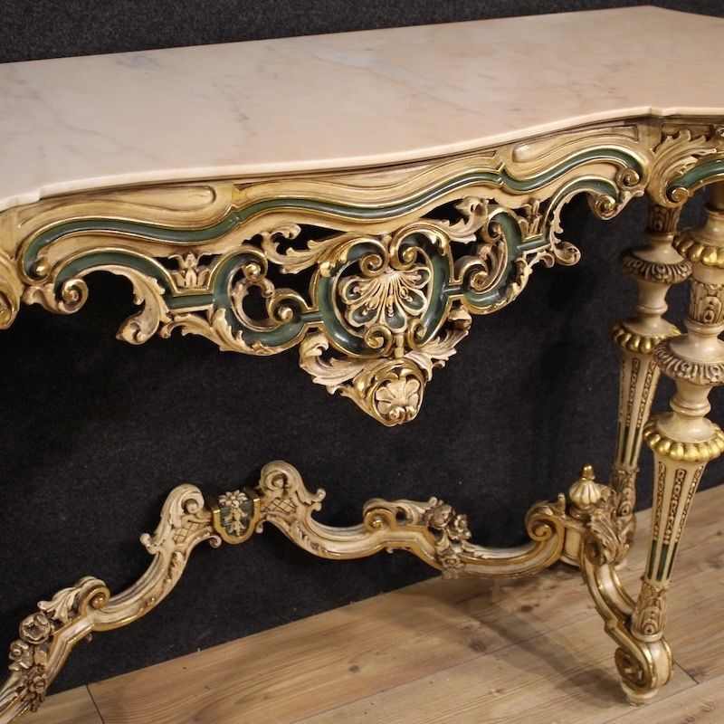 Console italienne laquée et dorée de style éclectique, XXe siècle photo Mobilier