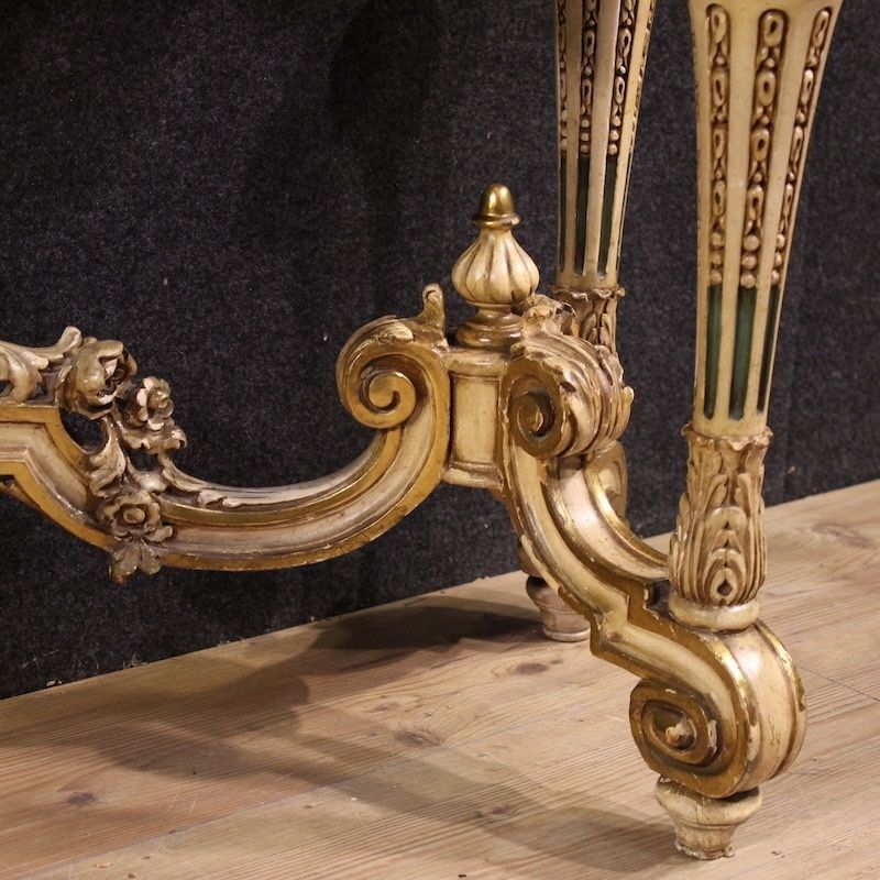 Console italienne laquée et dorée de style éclectique, XXe siècle photo buy