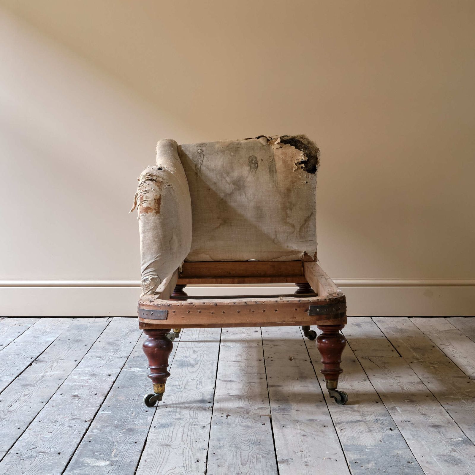 Mid 19th Century Chaise Longue Attributed To Holland & Sons photo for sale