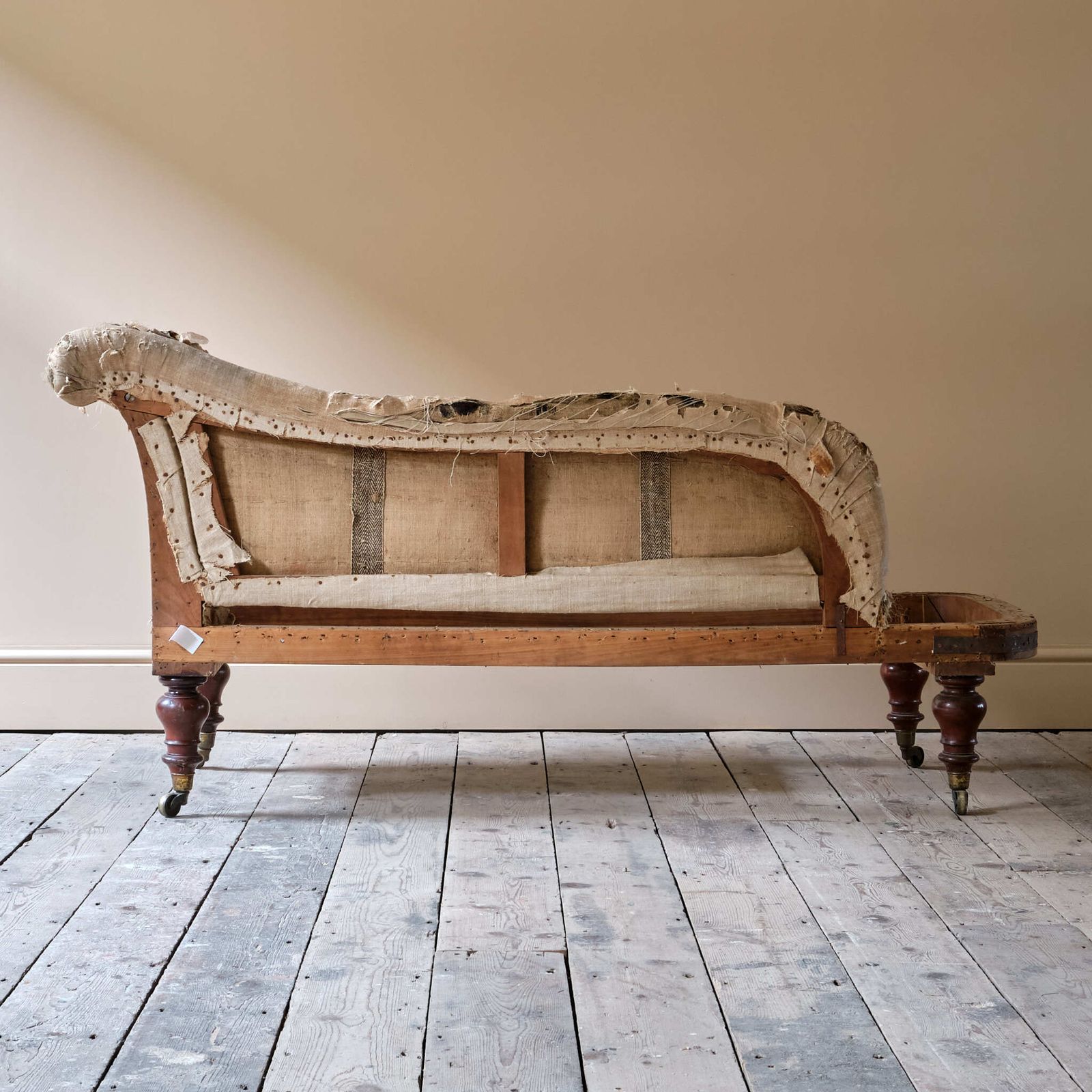 Mid 19th Century Chaise Longue Attributed To Holland & Sons photo 1600.0