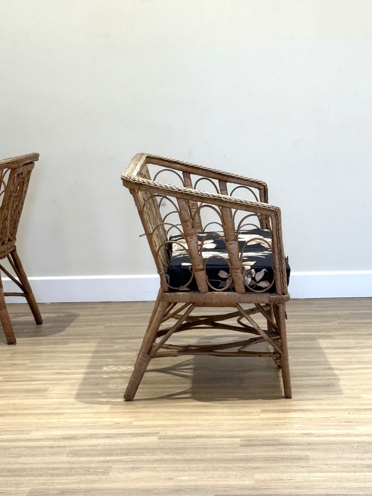 Late 19th–Early 20th Century French Wicker Conservatory Set With Heart Shaped Backs And Glass Top Table photo buy