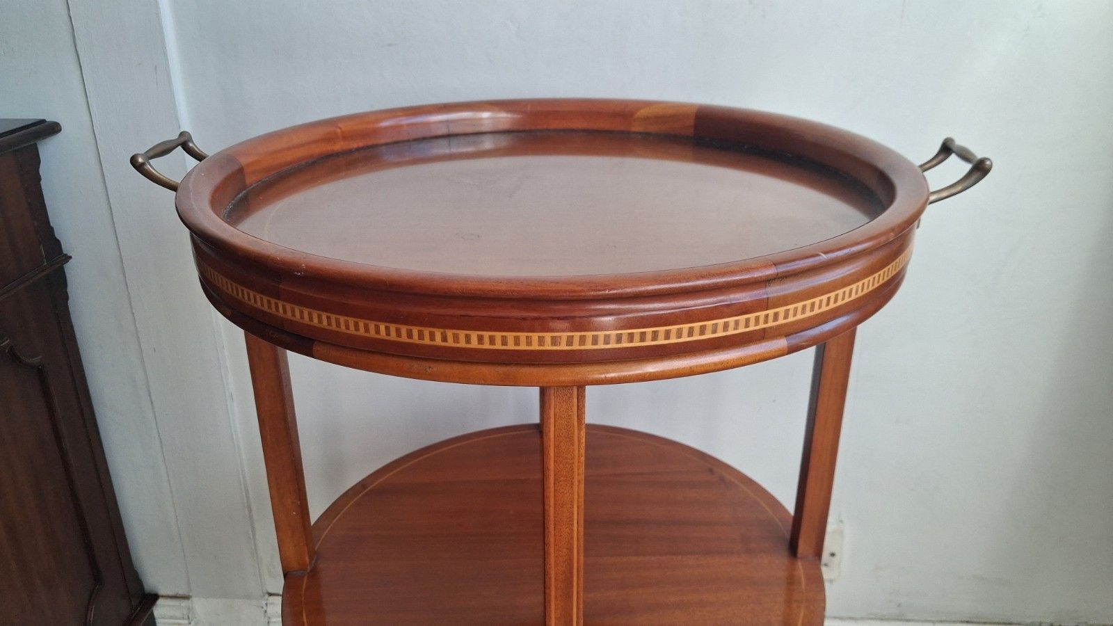 photo vintage Elegant Edwardian Mahogany 3 Tier Butlers Tray Top Drinks /Side/Occasional Table