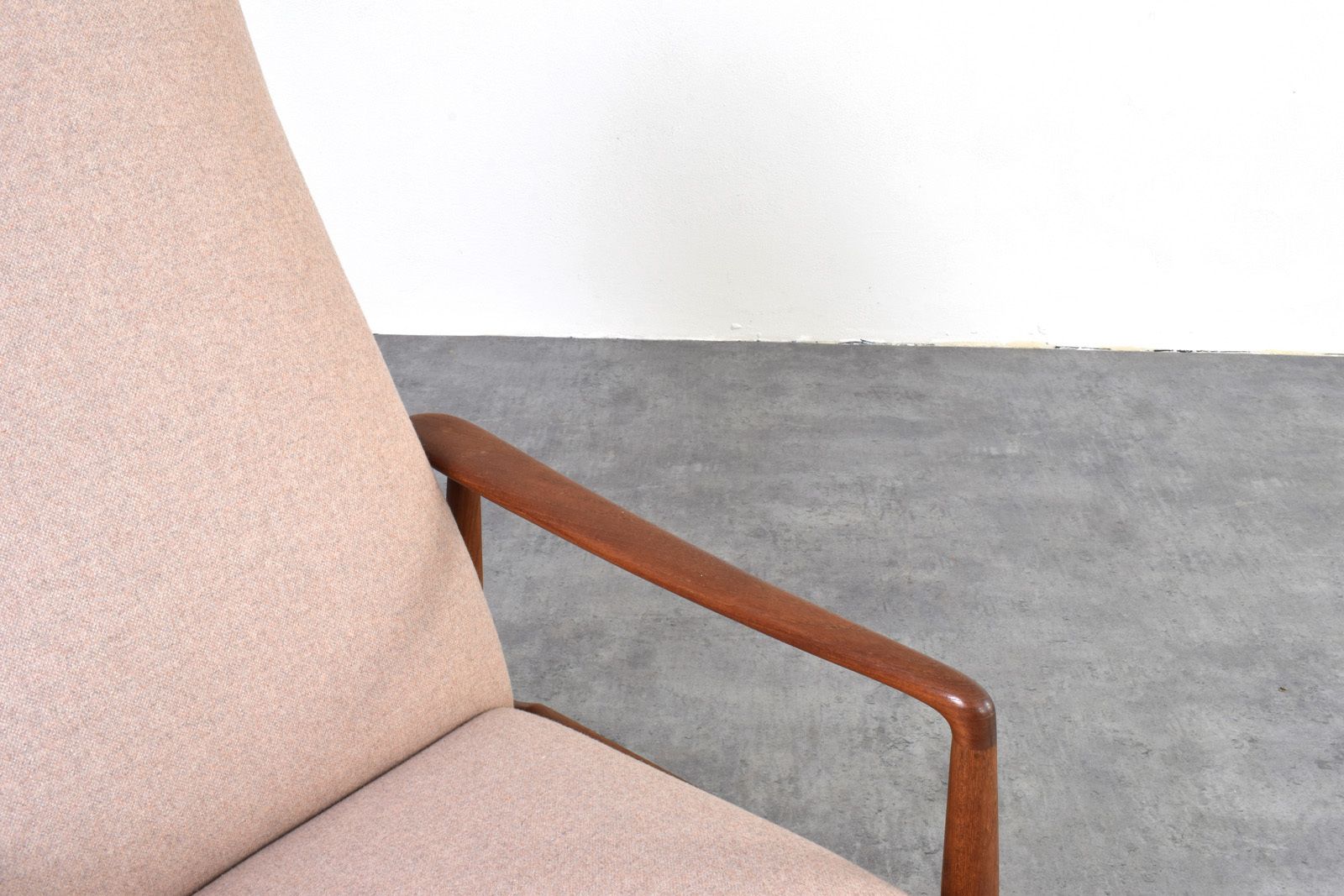 photo furniture Mid Century Danish Teak Lounge Chair By Søren Ladefoged For Sl Møbler, 1960s.