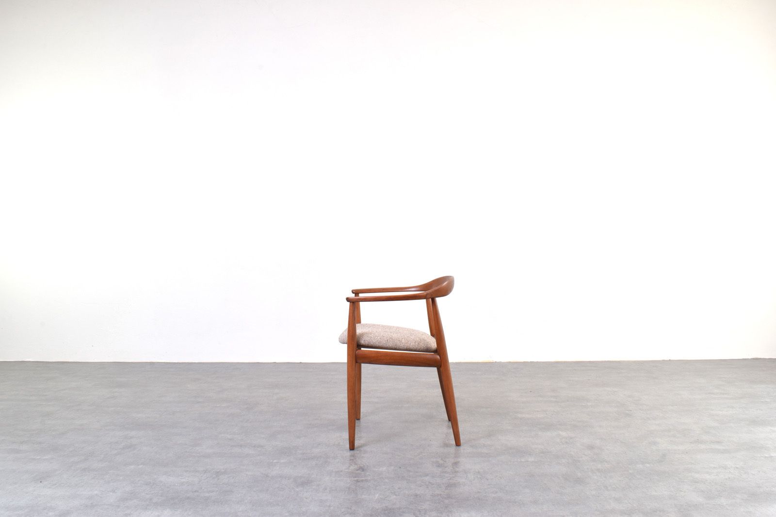 Mid Century Danish Armchair By Illum Wikkelsø For Niels Eilersen, 1960s photo Furniture
