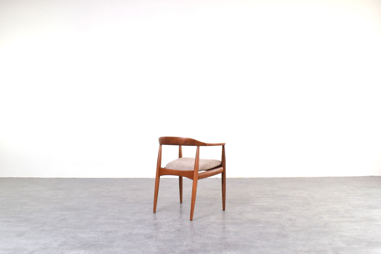 Mid Century Danish Armchair By Illum Wikkelsø For Niels Eilersen, 1960s photo 2095.0