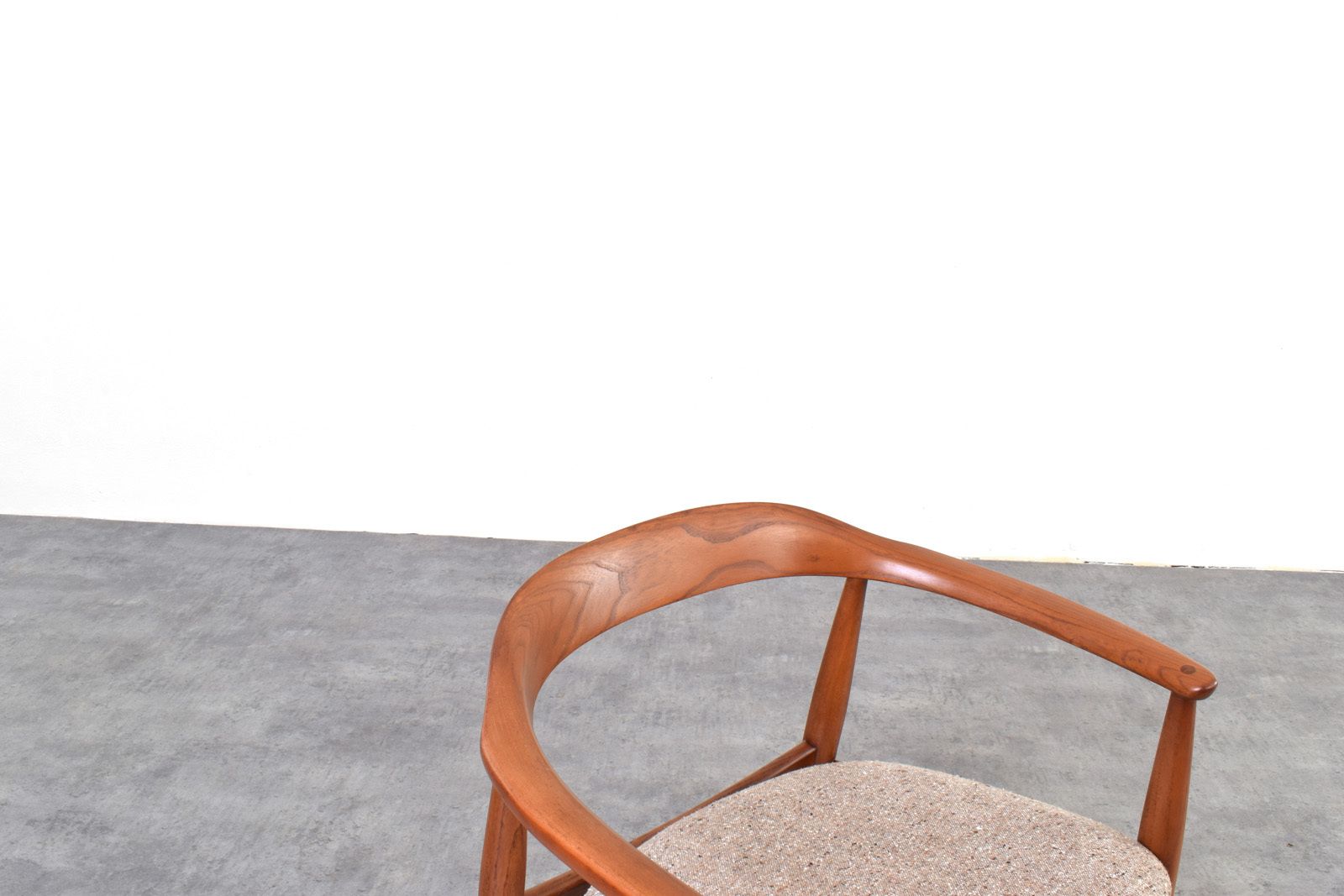 photo furniture Mid Century Danish Armchair By Illum Wikkelsø For Niels Eilersen, 1960s