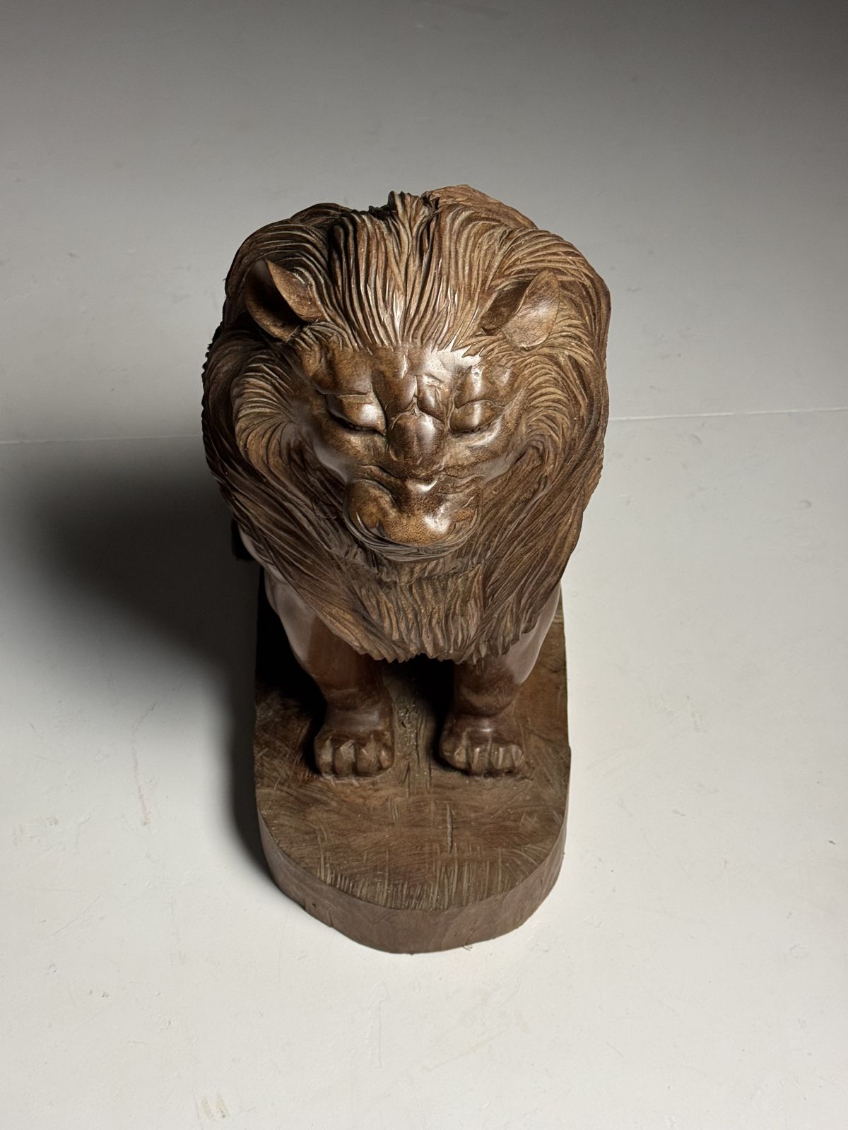 Woodcarving Statue Lion Asian, Late 20th Century photo buy