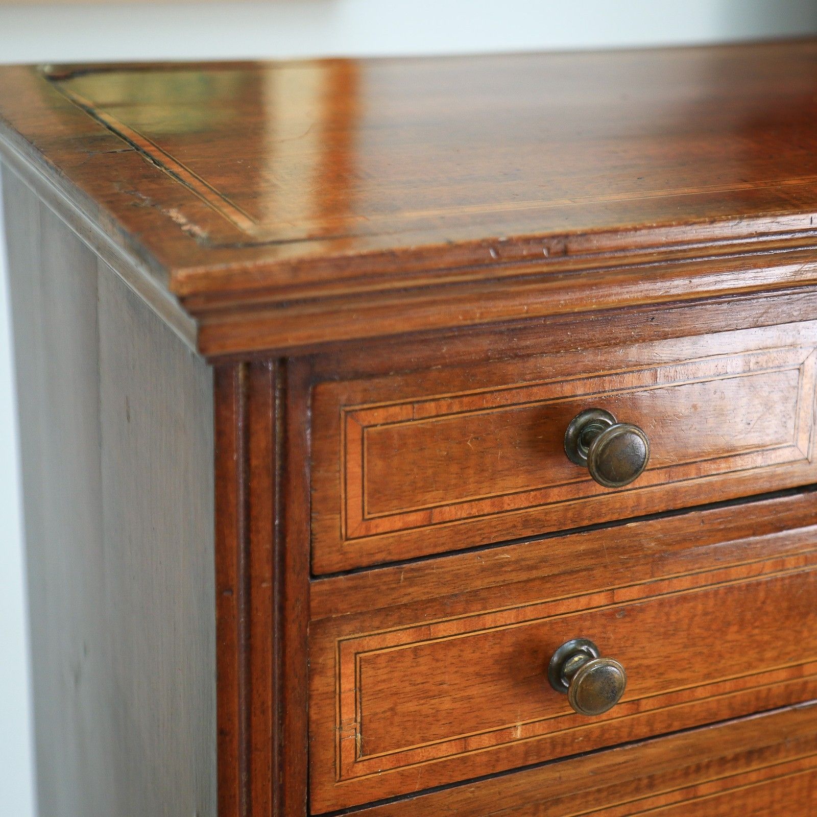 photo vintage Chest Of Drawers Apprentice Salesman Piece Inlaid Mahogany