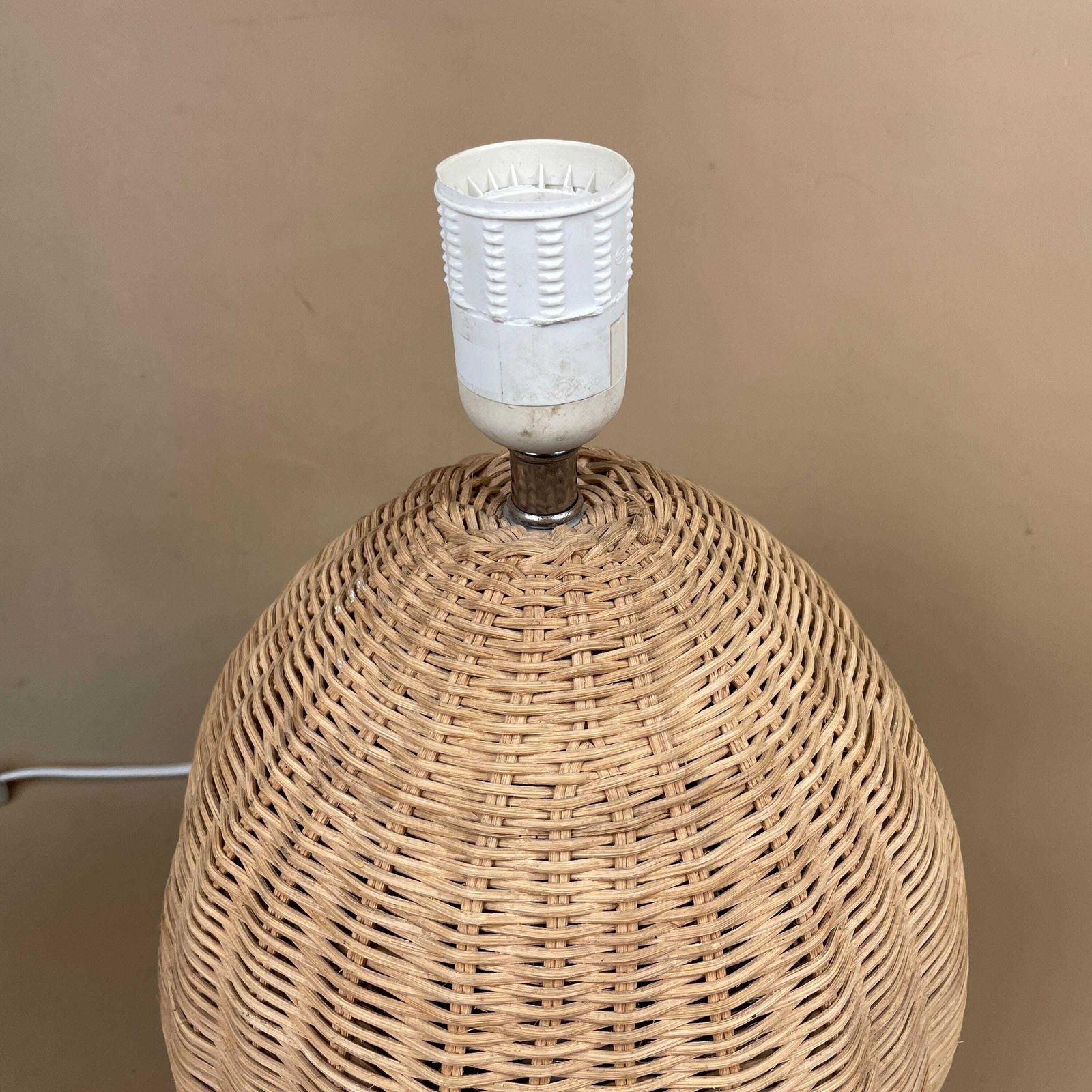 Vintage Wicker Table Lamp Oval Rattan Base Coastal Boho Lighting Natural Weave Lamp Mid Century Style Beach House Decor photo for sale