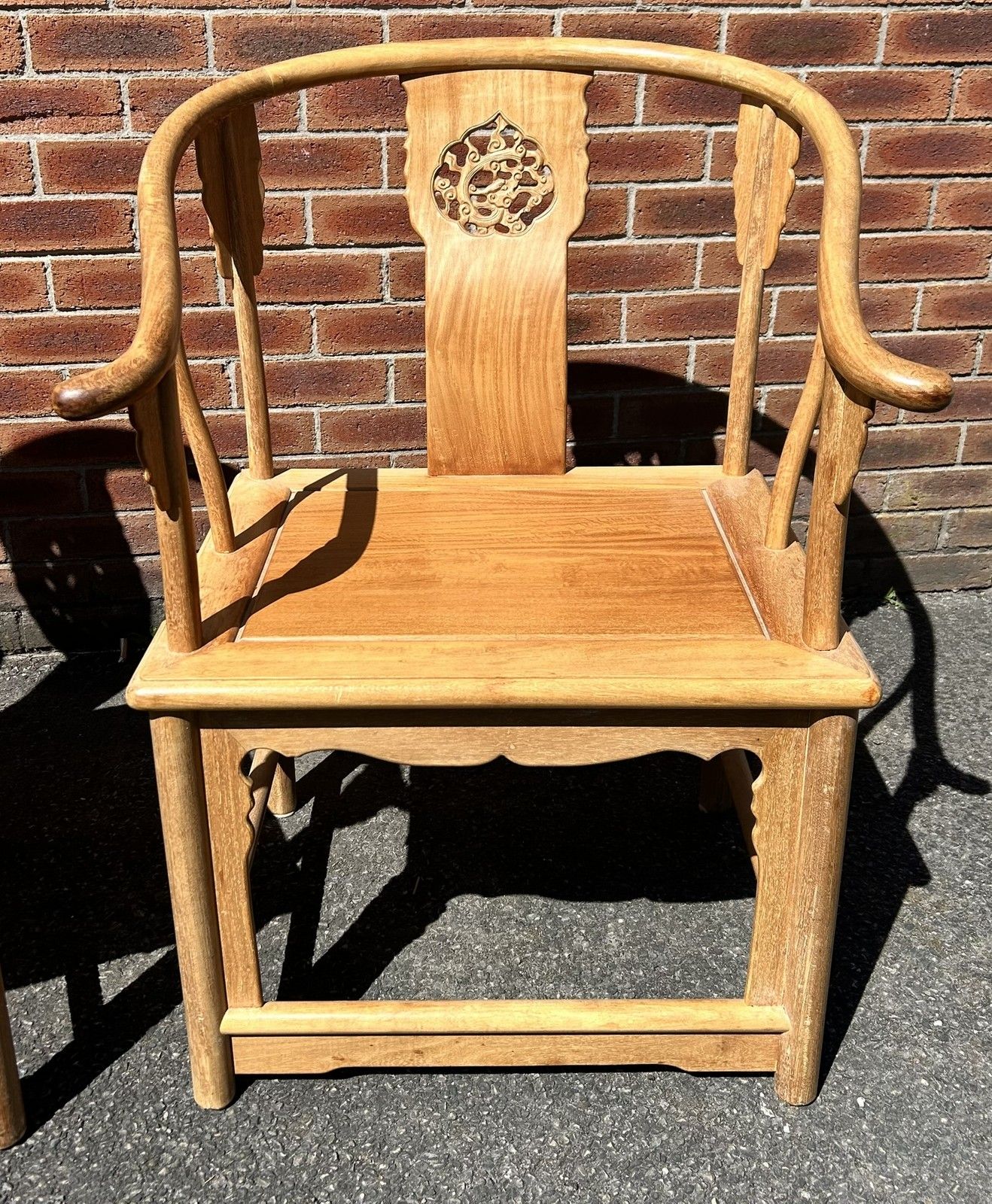 Pair Of Quality Ming Style Chinese Oriental Elm Wishbone Bentwood Arm Chairs photo Furniture