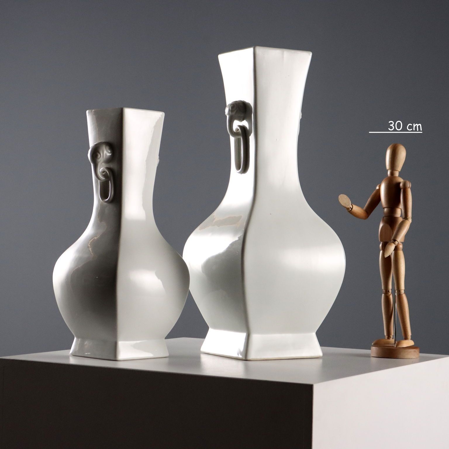 Antieke Porseleinen Vazen, Decoraties, China, 20e Eeuw photo furniture
