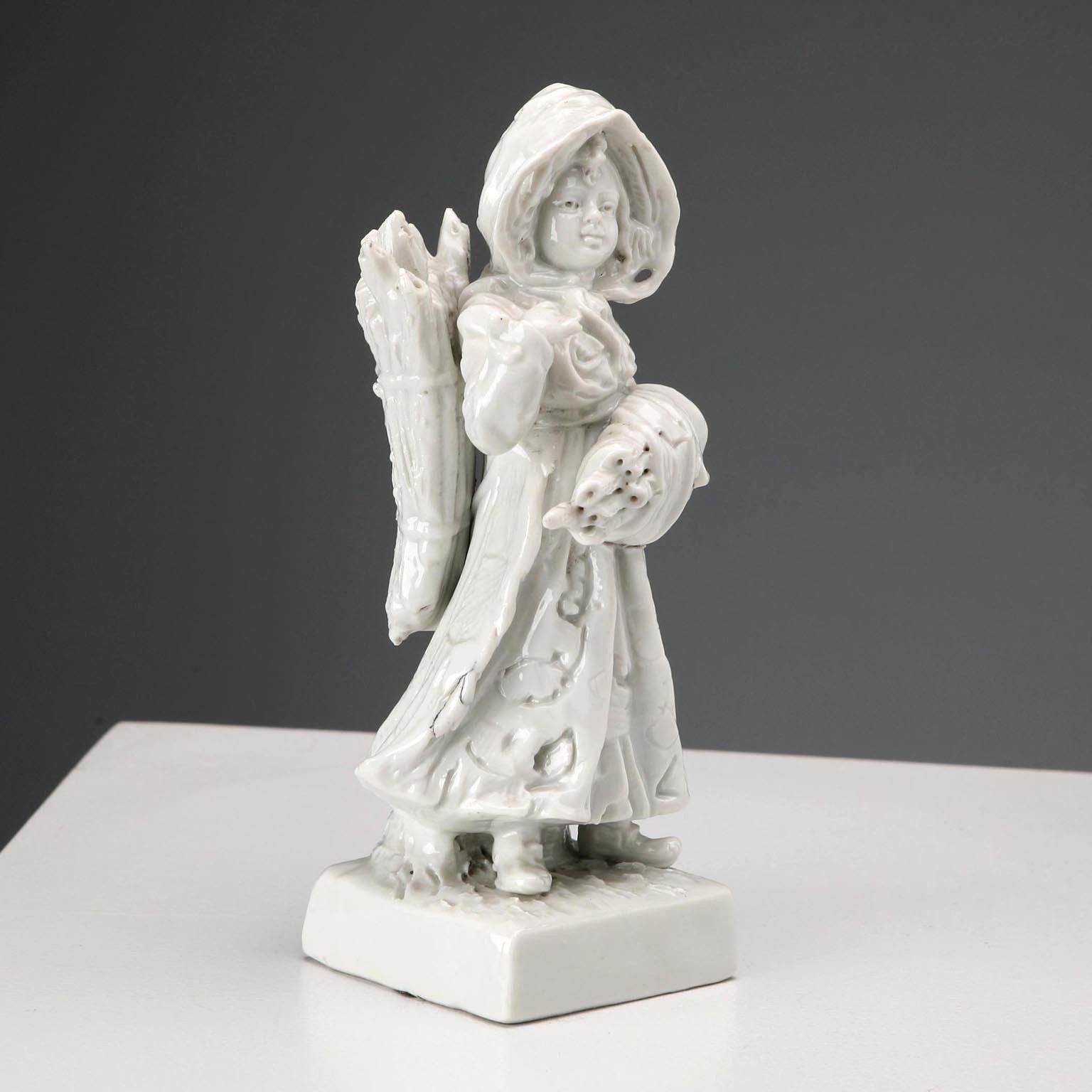 Antique Porcelain Figurine Capodimonte Italy XIX Century
