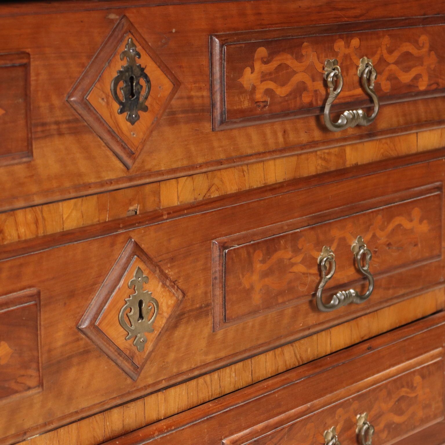 Chest Of Drawers Baroque Walnut 4 Drawers XVIII Century photo vintage