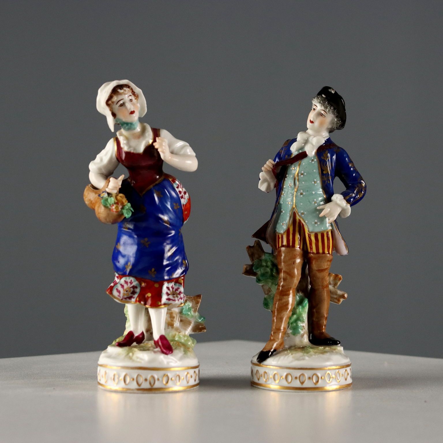 Figurines d'époque en porcelaine de Ludwigsburg, Allemagne, 1860