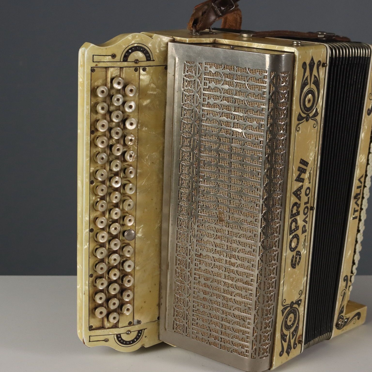 Vintage Paolo Soprani Accordion Bakelite Italy 1930s photo Home Decor