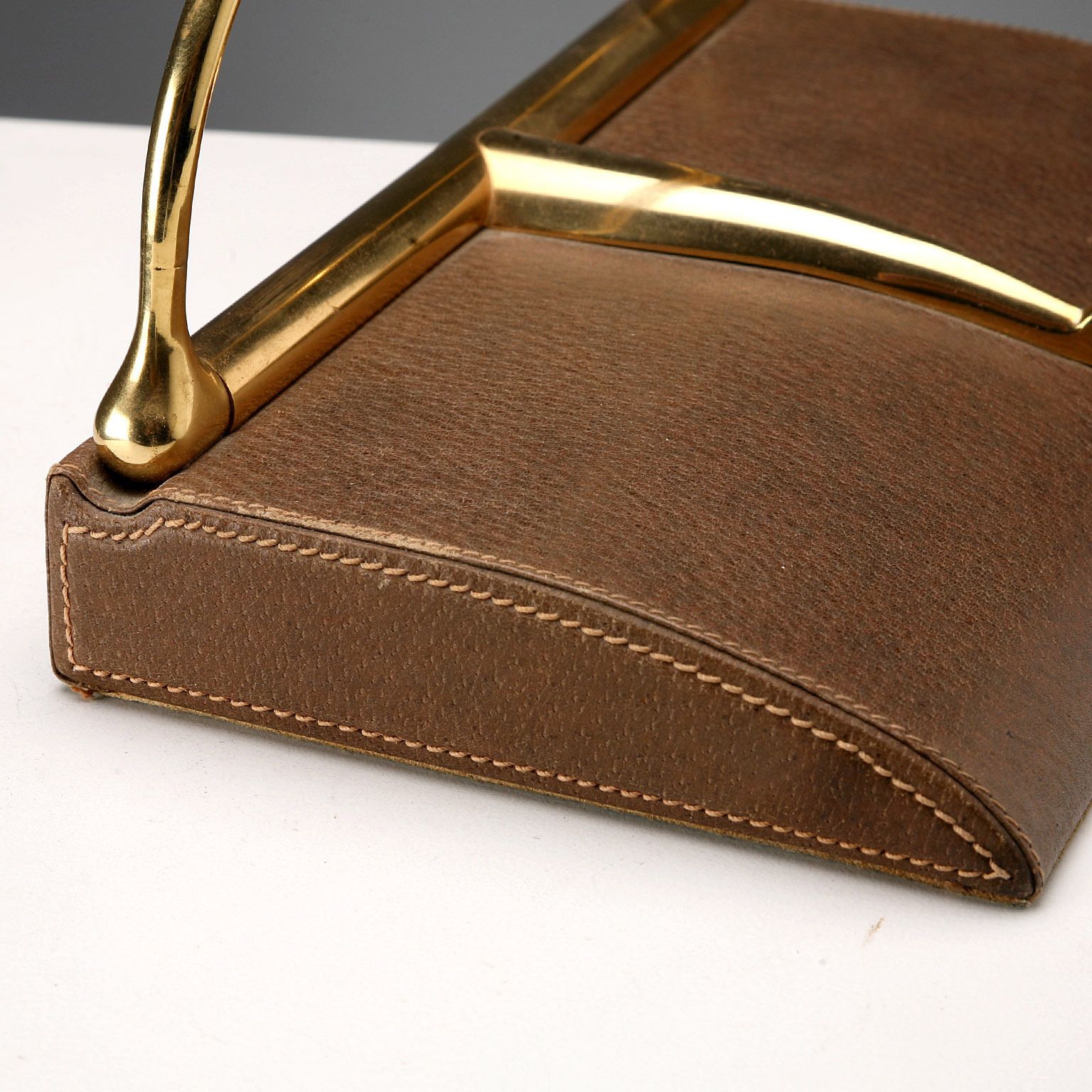 Vintage Gucci Boekensteun Leer Messing Design Italië jaren 1970 photo buy