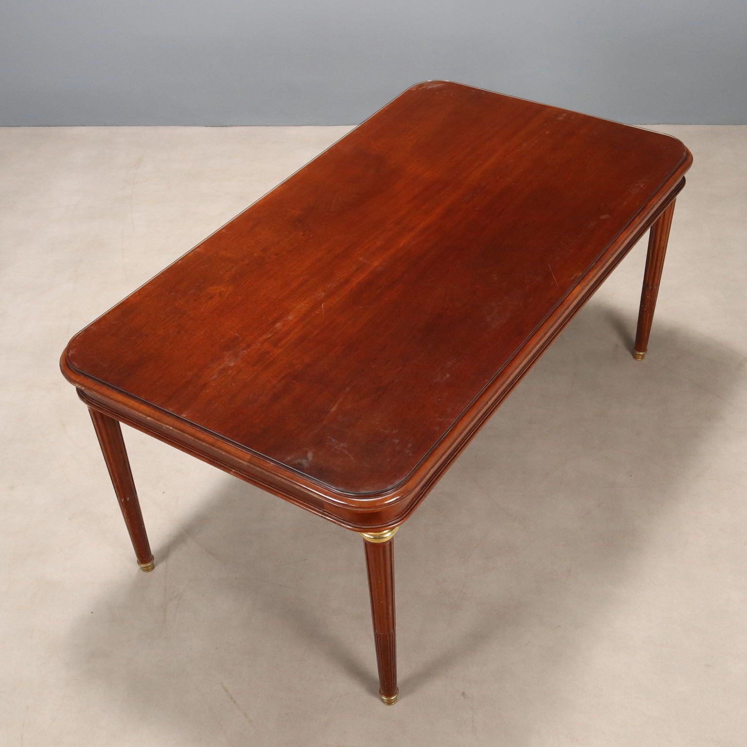 photo furniture Antique Table Mahogany Gilded Bronze Glass United Kingdom '900