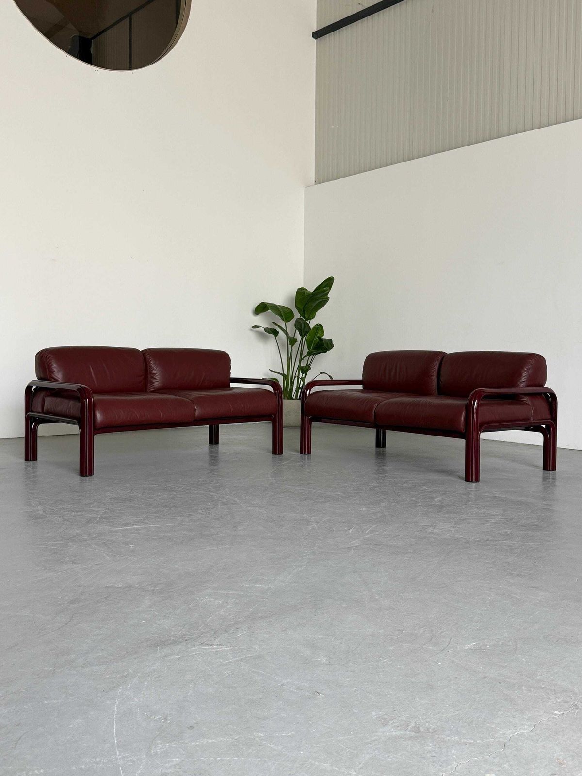 1 Of 2 Gae Aulenti 'Orsay' Loveseat Sofa For Knoll International, 1970s photo vinterior