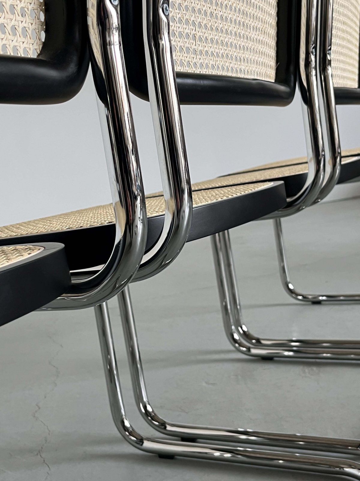 Furniture Marcel Breuer Cesca Mid Century Modern Cantilever Chair / Bauhaus Style B32 Design Chairs photo