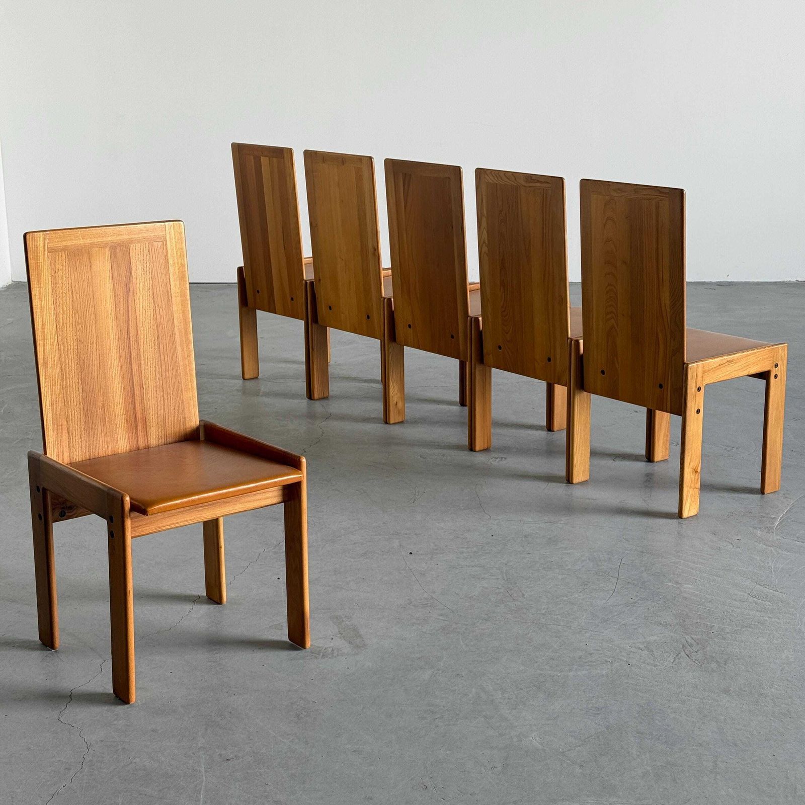 Set Of 6 Elegant Dining Chairs In Elm And Leather By Romanutti, 1970s photo furniture