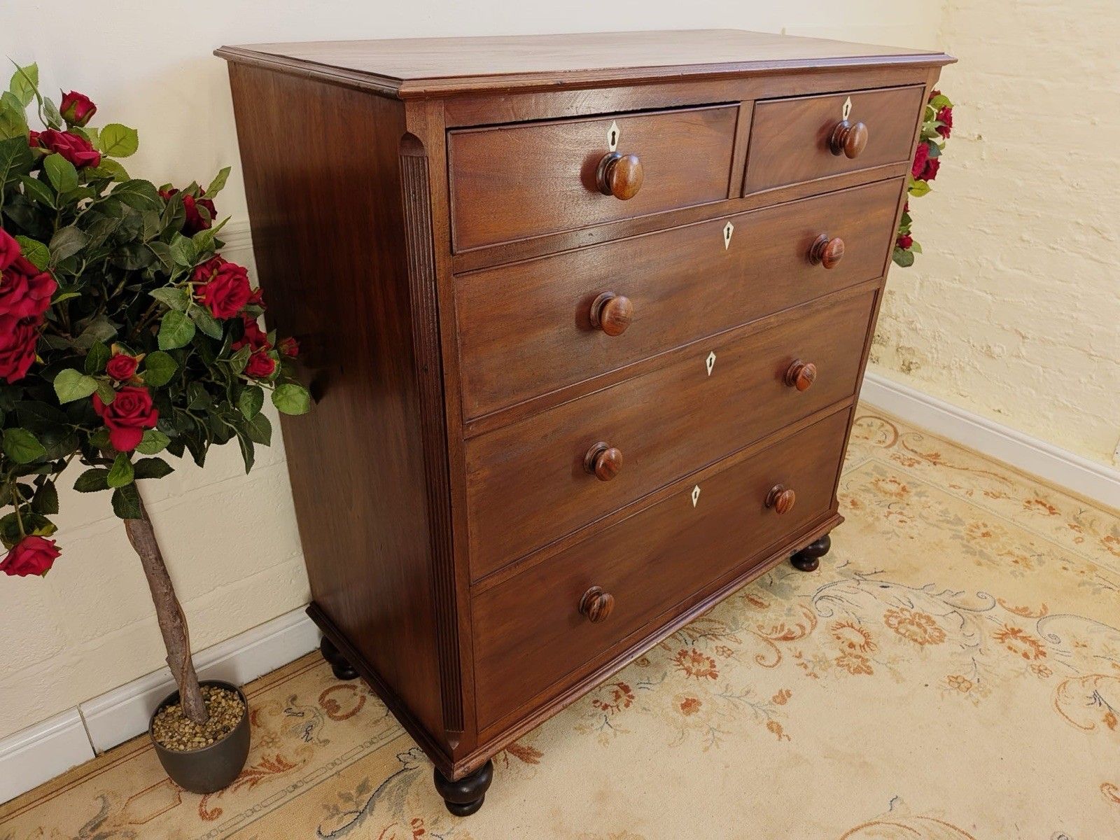 Victorian Mahogany 2 Over 3 Drawer Chest photo 645.0