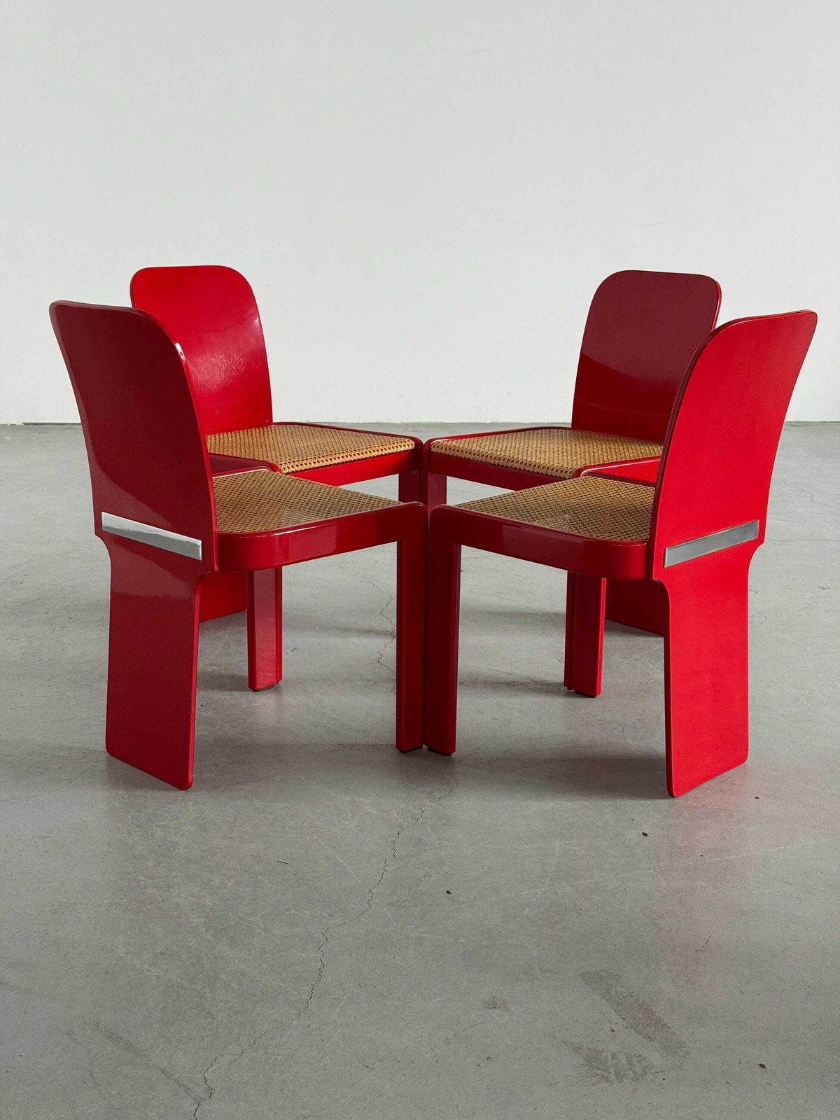 Set Of 4 Elegant Italian Mid Century Chairs By Pierluigi Molinari For Pozzi Milano, Red Lacquered Wood And Cane, 1970s photo Furniture