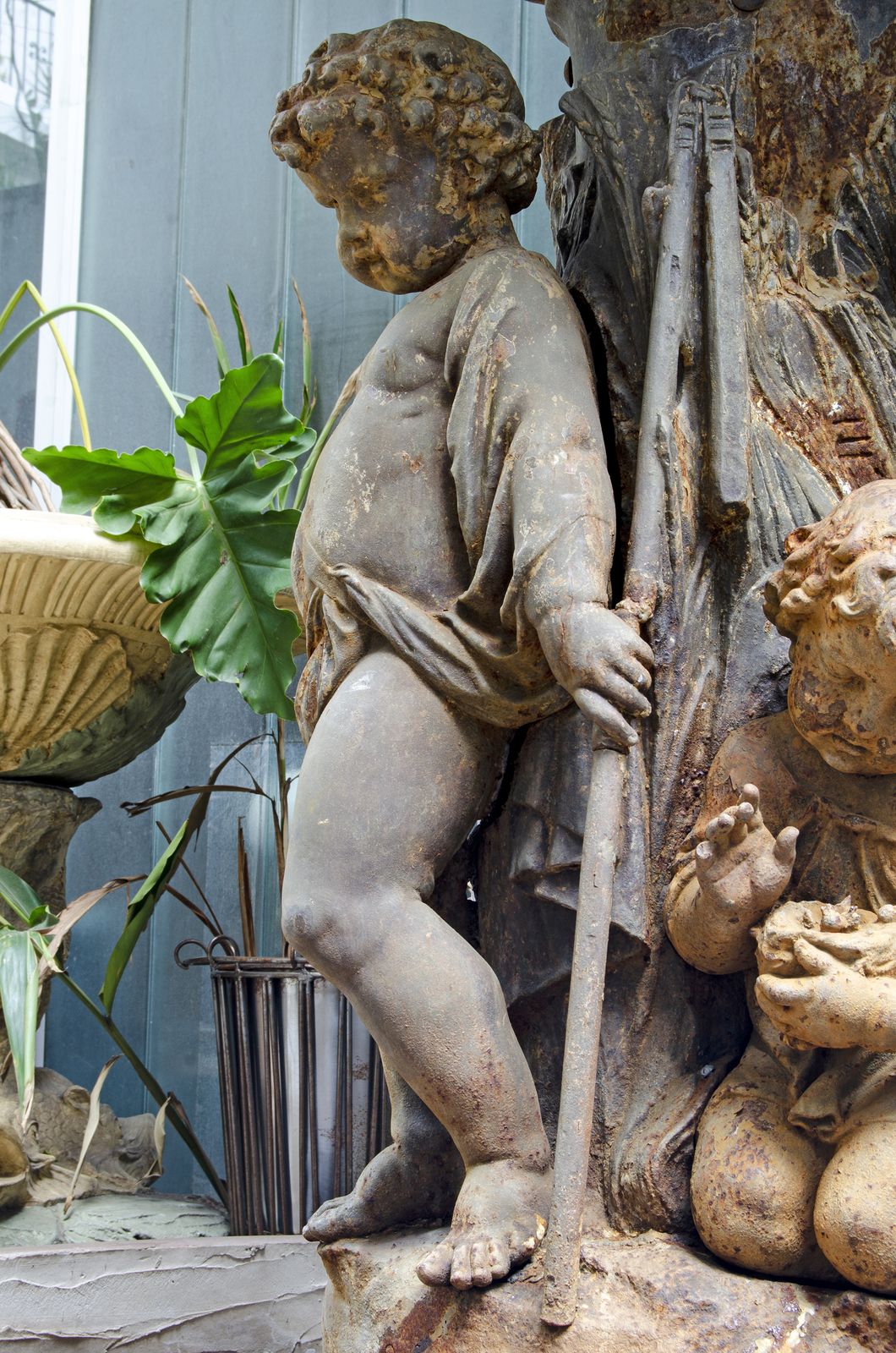 photo furniture Mid 19th Century Monumental Neoclassical Triple Basin Iron Fountain With Sculptural Motif Of Children By Val D'osne Foundry, France