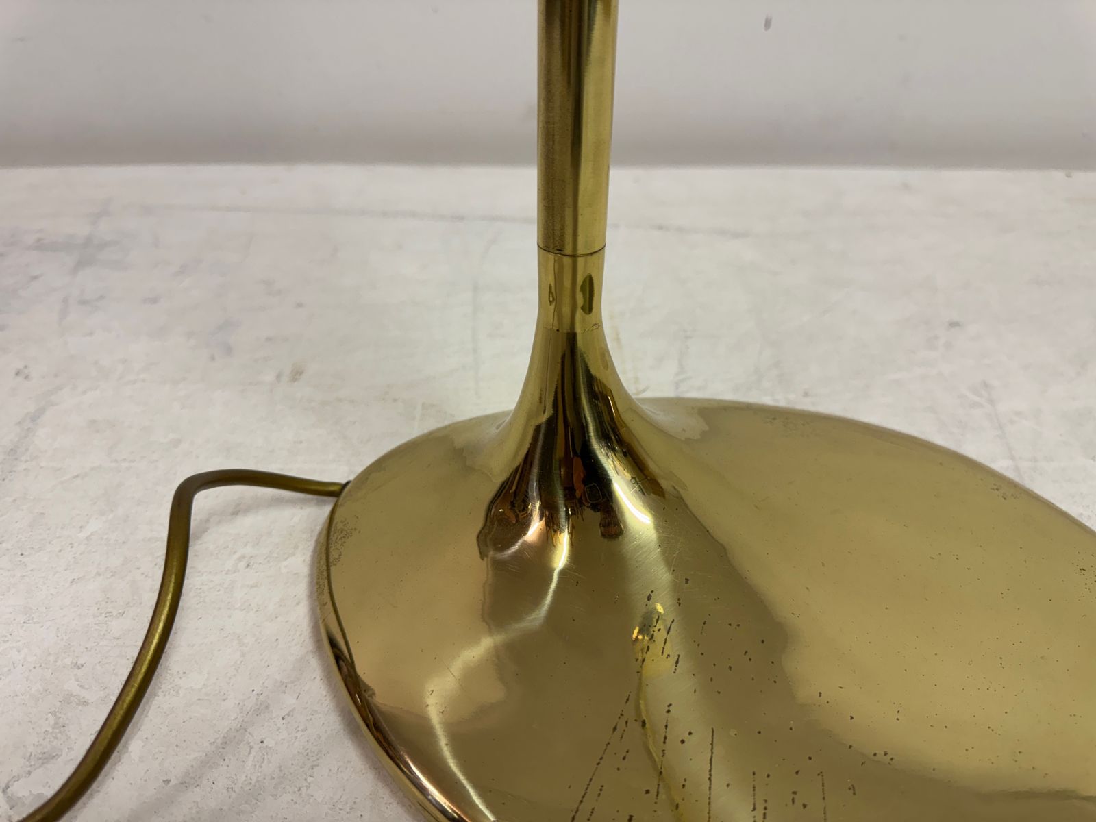 1970s Sculptural Italian Brass Floor Lamp By Santoni photo 895.0