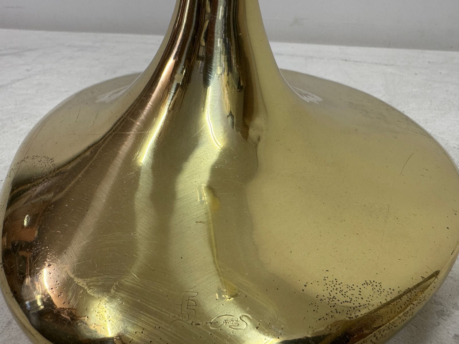 895.0 1970s Sculptural Italian Brass Floor Lamp By Santoni photo