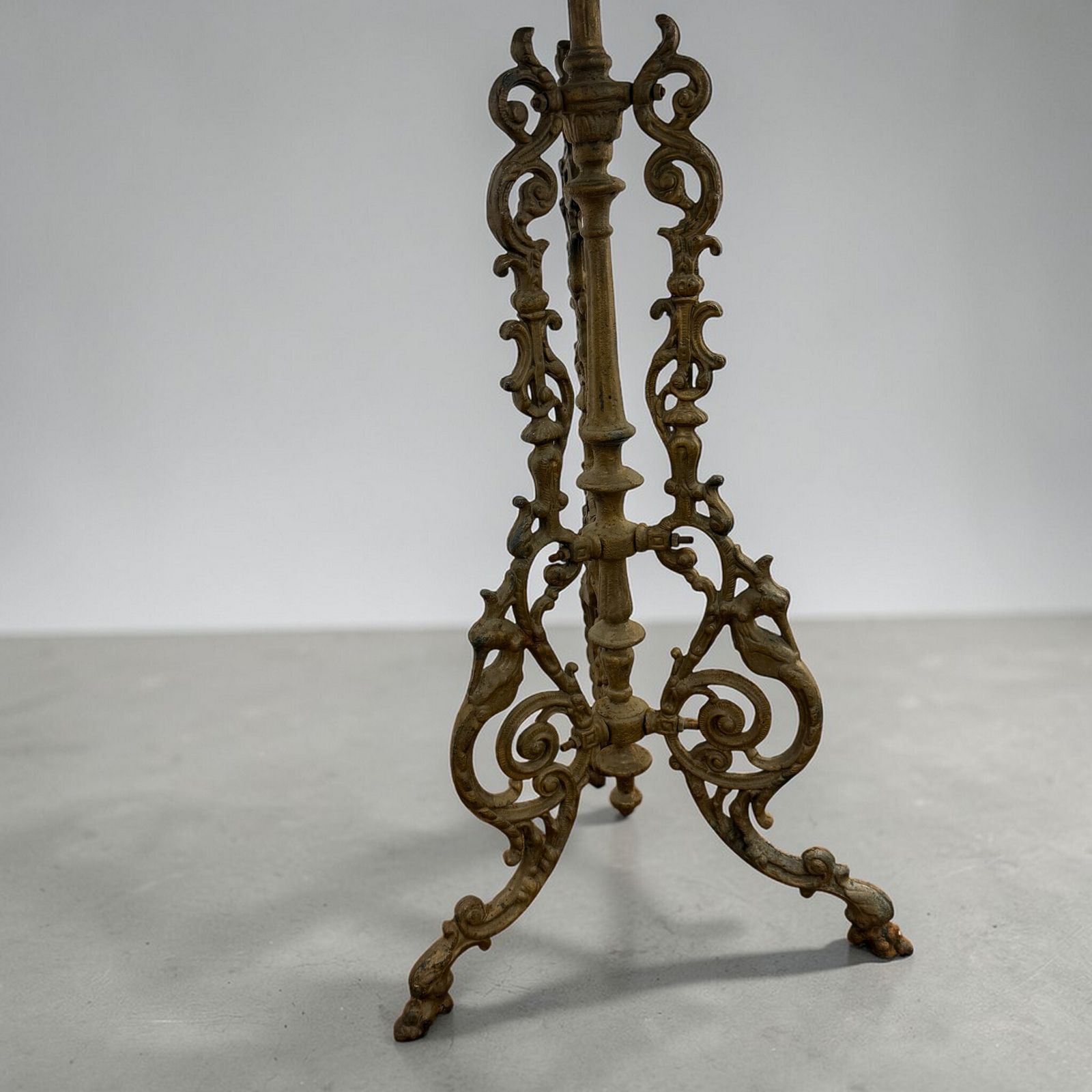 Pair Of Victorian Cast Iron Garden Tables photo 725.0