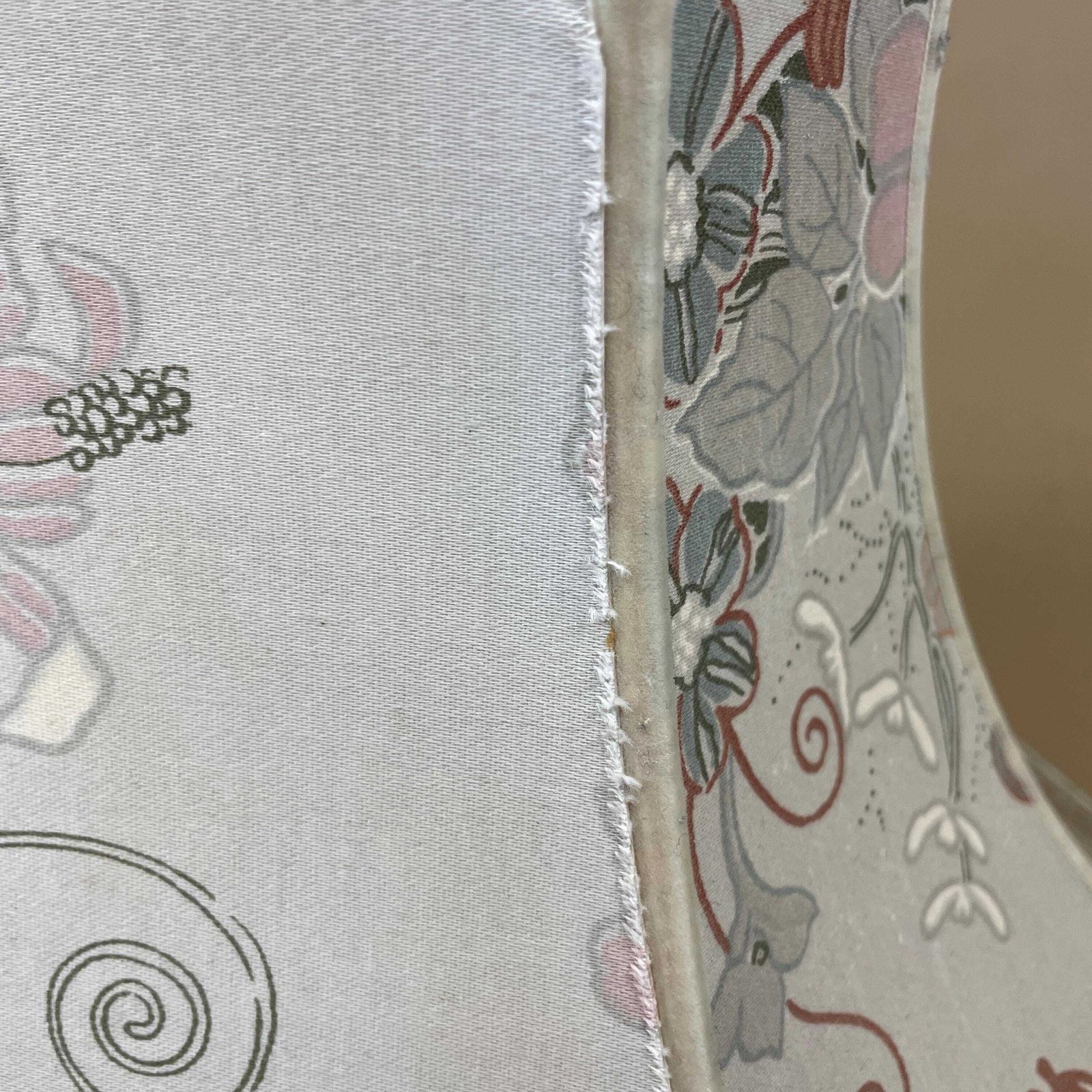 photo furniture Antique Oriental Patterned Vintage Lamp Shade Lampshade Velvet Edge Trim Lightshade Light Empire Pattern Floor Lamp Pink Ornate