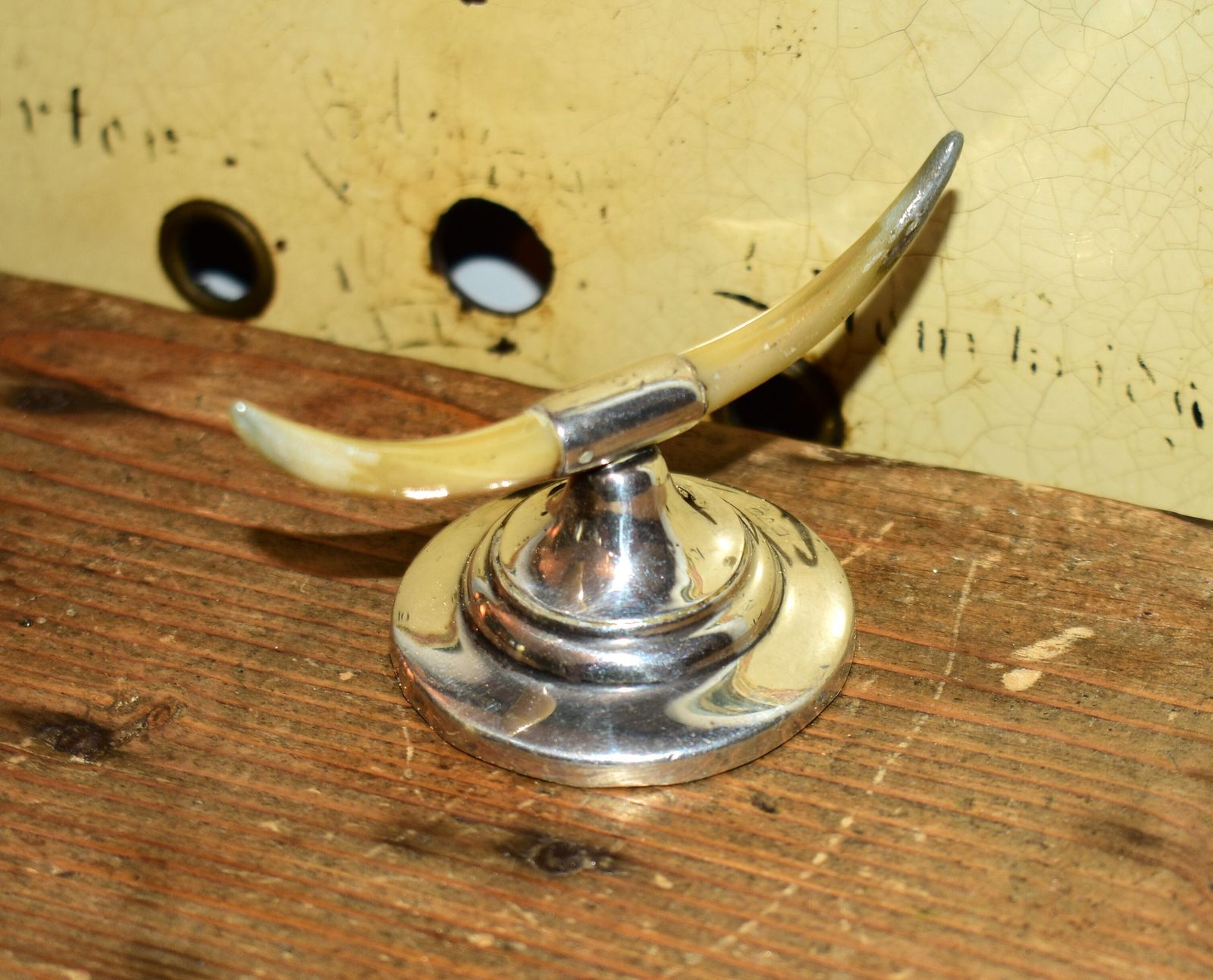 Rare Edwardian Sterling Silver Twin Horn Ring Stand Or Dining Knife Rest Chester 1909 Rubbed Hallmarks photo 76.0
