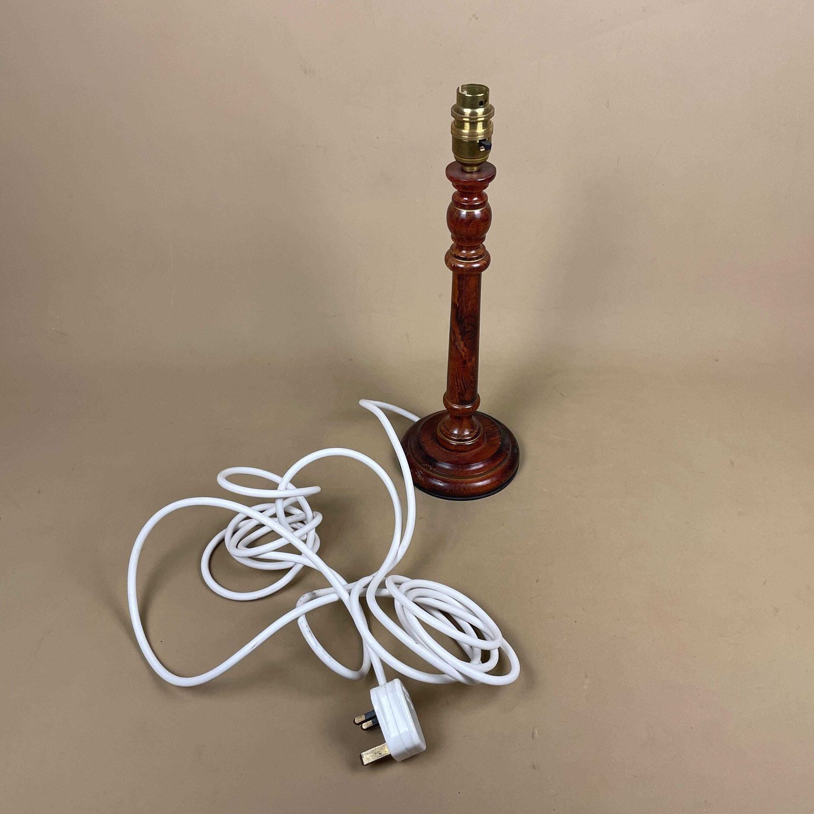 photo furniture Wood Lamp Wooden Bedside Table Light Antique Brown Elegant Cottage Farmhouse Country Medium Column Round Base Gold Painted Details