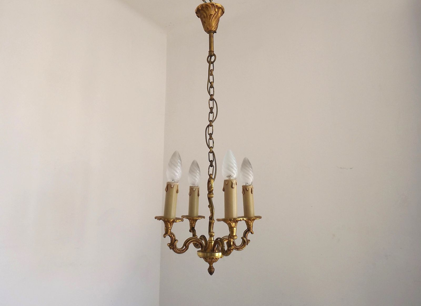 French Art Nouveau Scrolled Acanthus Leaf 4 Light Bronze Chandelier photo 140.0
