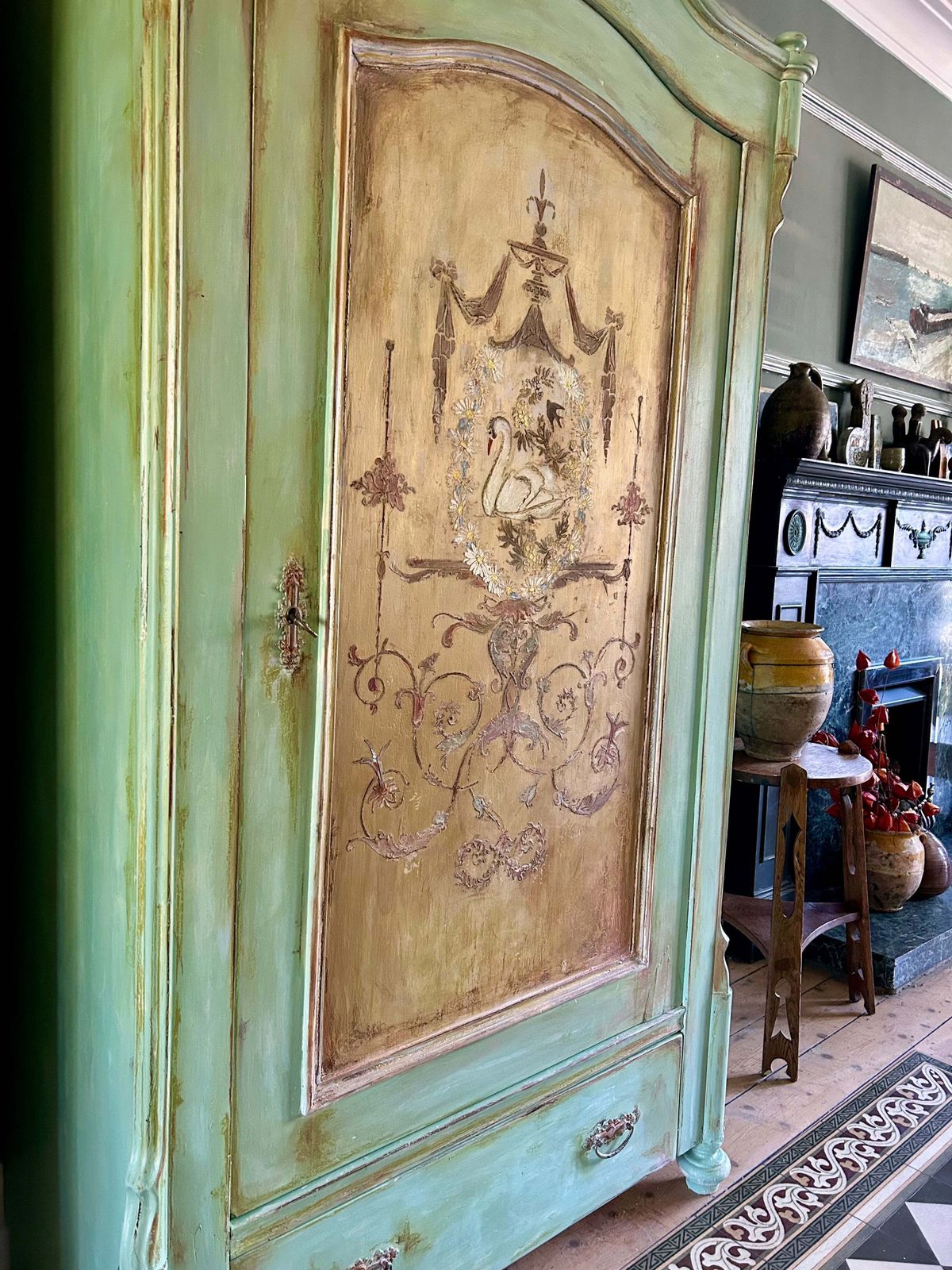 Vintage Painted Pine Armoire With Swan And Daisy Chinoiserie. photo vinterior
