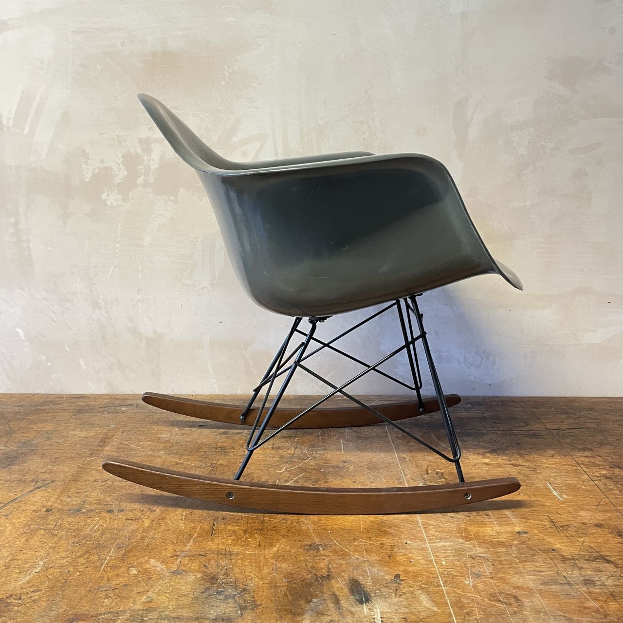 Eames Herman Miller Rar Rocking Chair In Elephant Grey photo buy