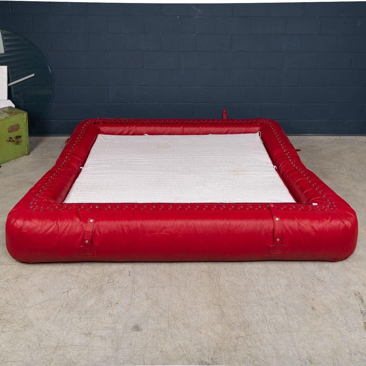 photo furniture 20thc Italian "Anfibio" Sofa Bed By Alessandro Becchi For Giovannetti Collezioni