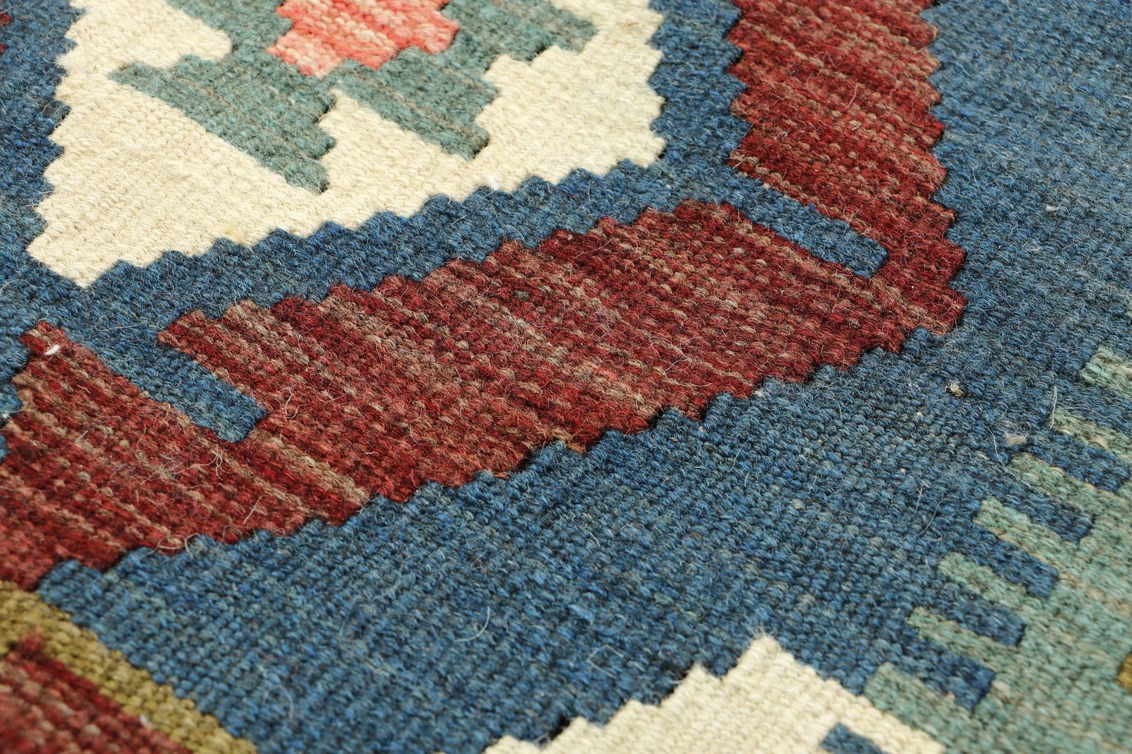 Multicolour Kilim Handwoven Wool Small Tribal Accent Rug photo Textiles