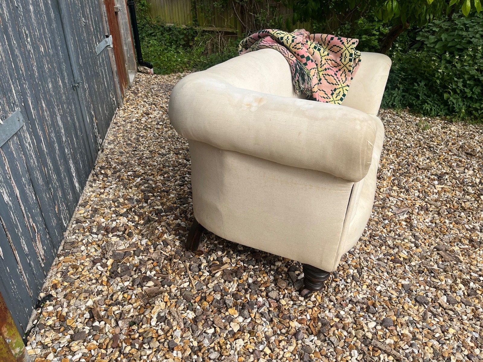 Victorian Chesterfield Sofa/Antique Sofa Circa 1800’s photo vinterior